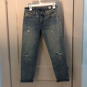Levi 501 CT size 25 distressed Jeans